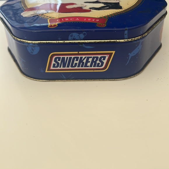 Snickers Limited Edition Canister - Picture 3 of 6
